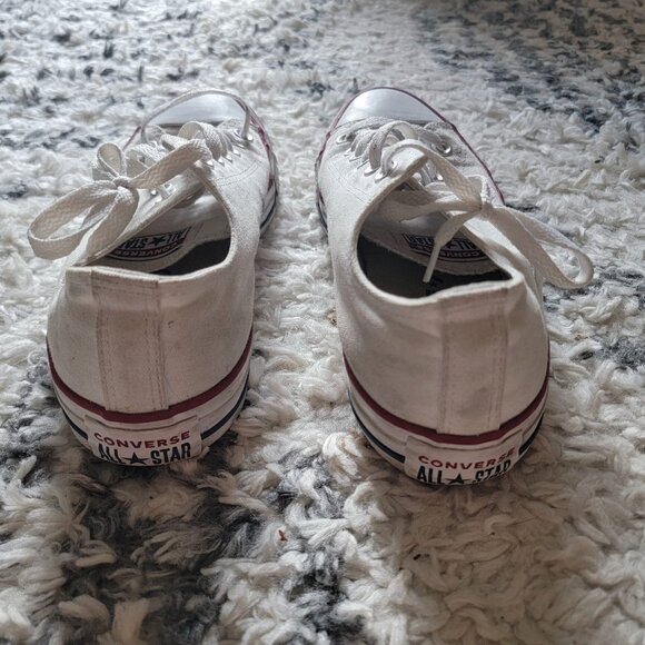 Classic white Chucks in GREAT shape - Picture 5 of 11